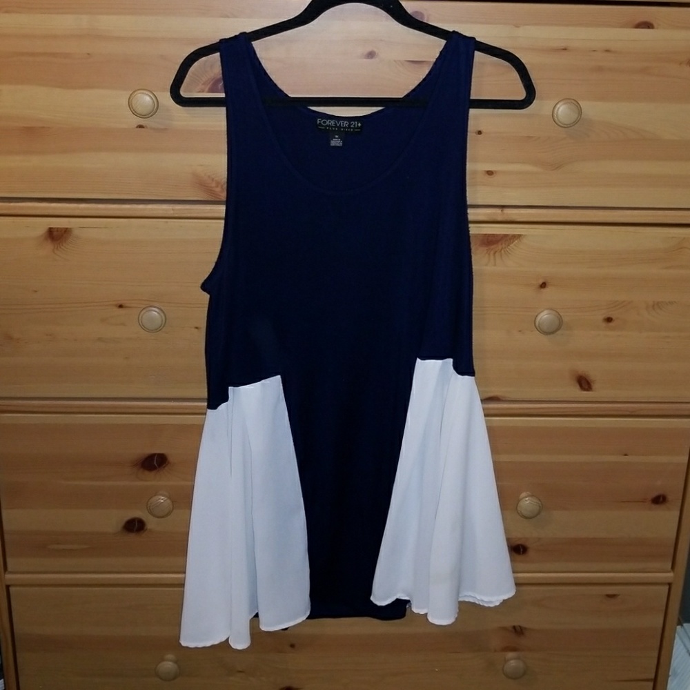 Forever 21+ Top